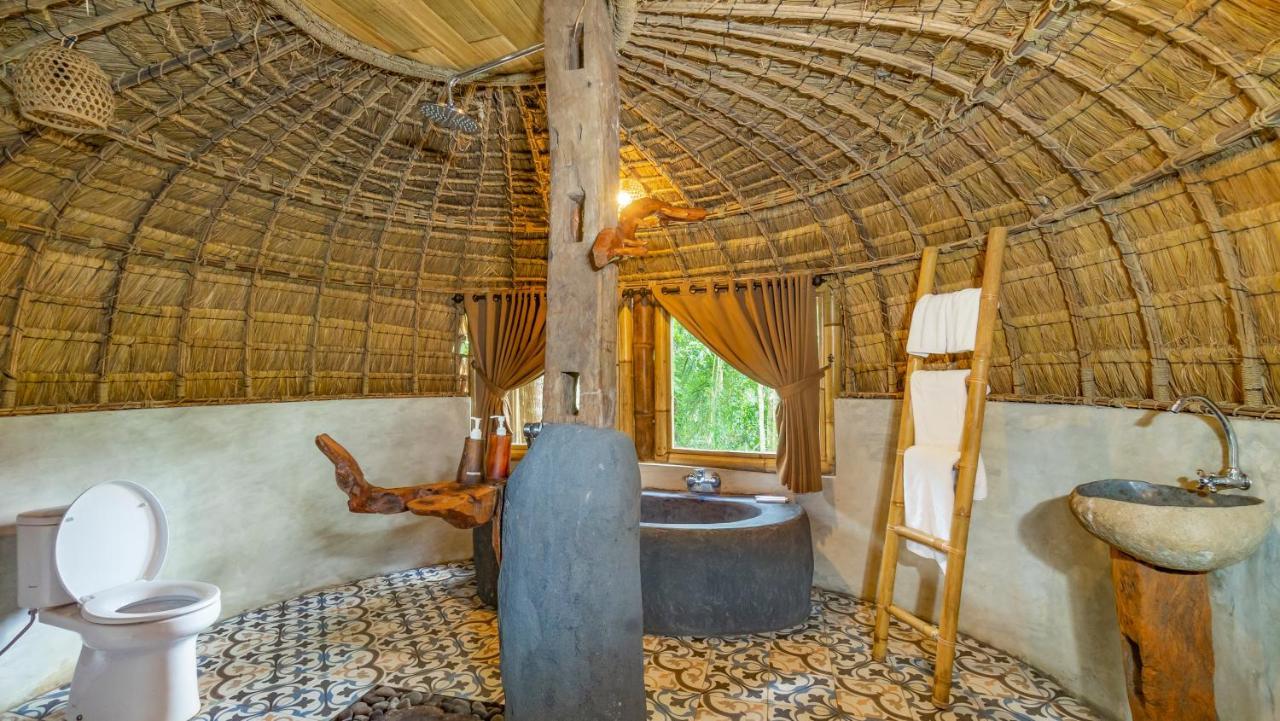Iyume Villas تيغالالانغْ المظهر الخارجي الصورة