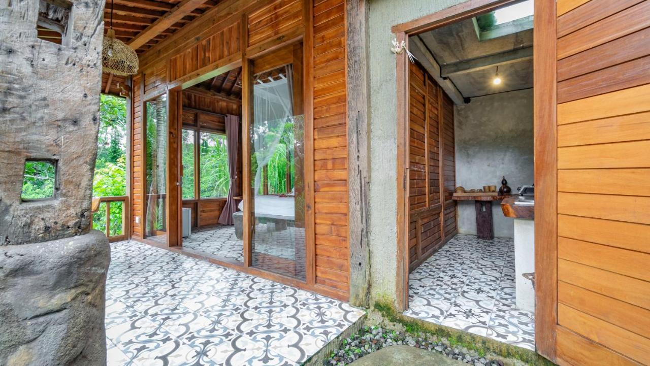 Iyume Villas تيغالالانغْ المظهر الخارجي الصورة